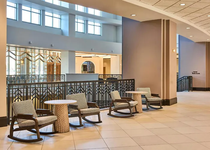 Renaissance Phoenix Glendale Hotel & Conference Center